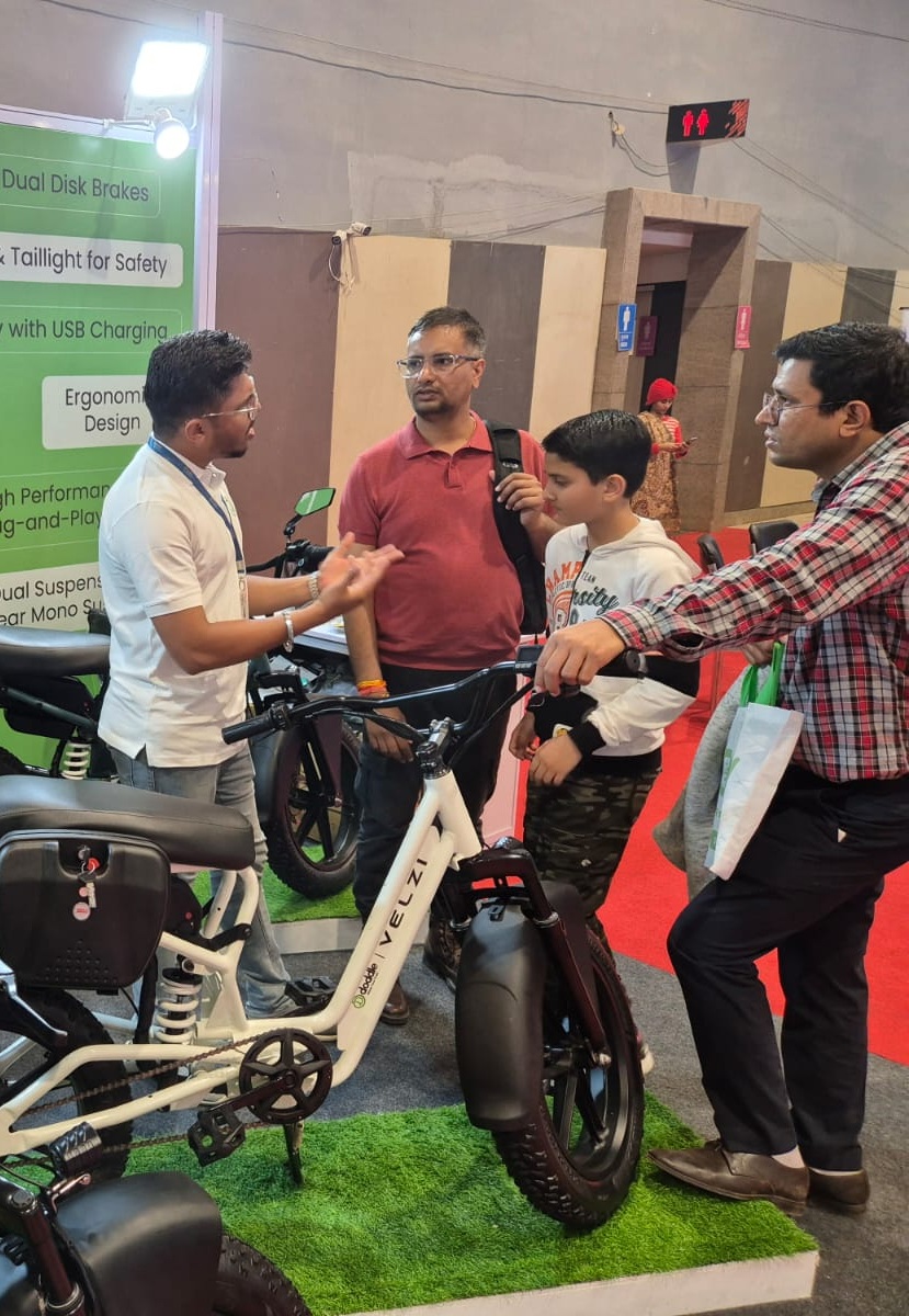 doddle-e-bike-with-basket-carrier-mumbai-kid